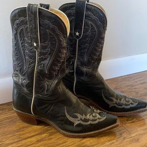 Tony Lama cowboy boots